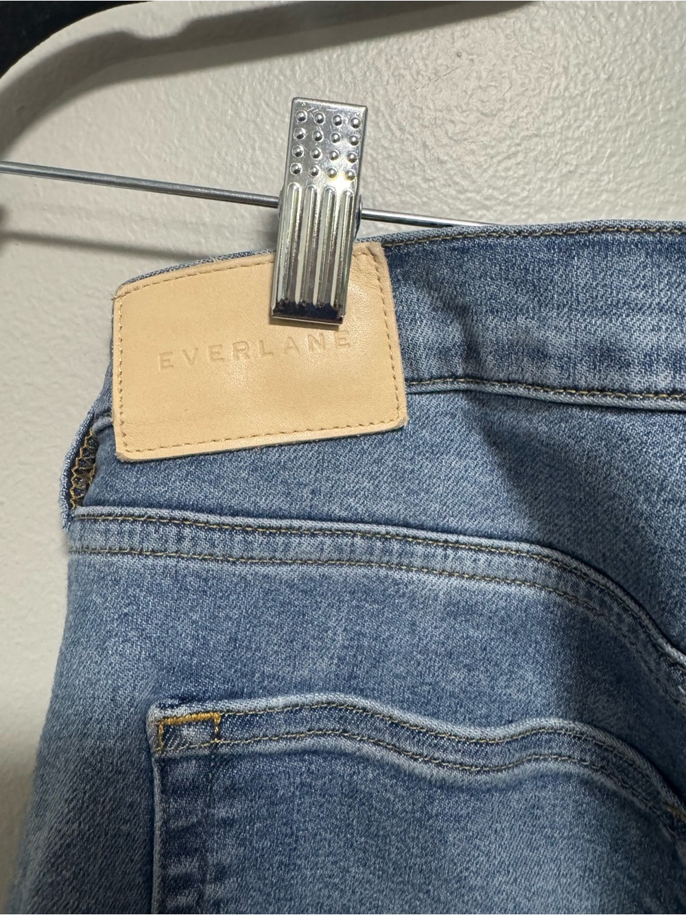 Everlane The Kick Cropped Jean Distressed - Picture 7 of 10